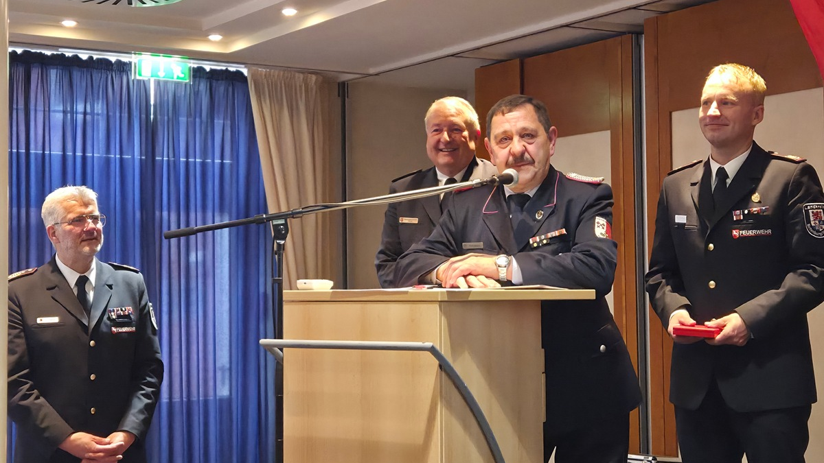 FW-ROW: Kreisfeuerwehr Rotenburg (Wümme): Rückblick, Herausforderungen und klare Perspektiven bei der Dienstversammlung 2026 - Foto: presseportal.de