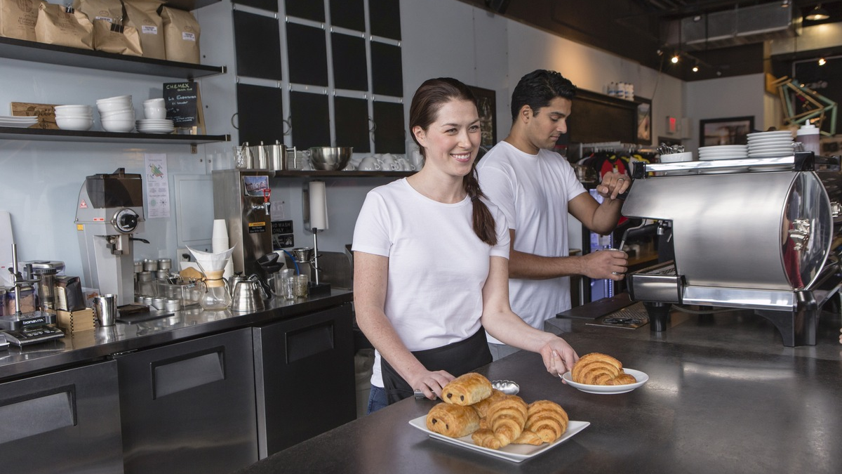 Neue Gastronomie-Umfrage: Gäste erwarten Preissenkungen seltener als angenommen und stehen hinter ihren Lieblingslokalen - Foto: presseportal.de