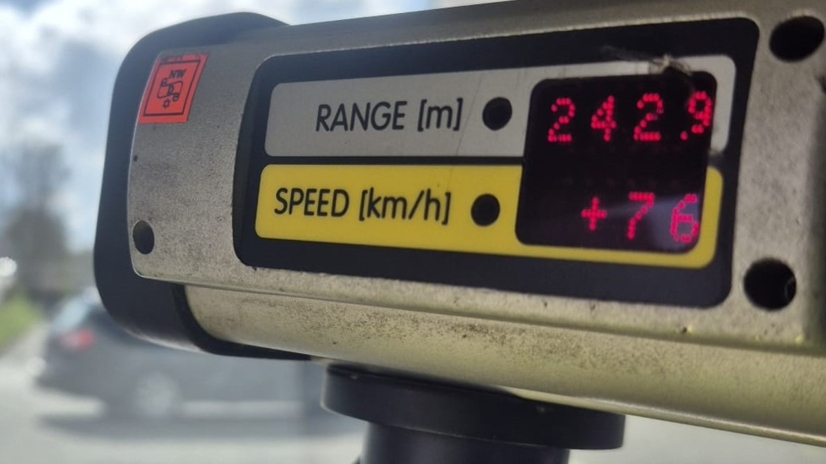 POL-SO: Autofahrer mehr als doppelt so schnell wie erlaubt - Foto: presseportal.de