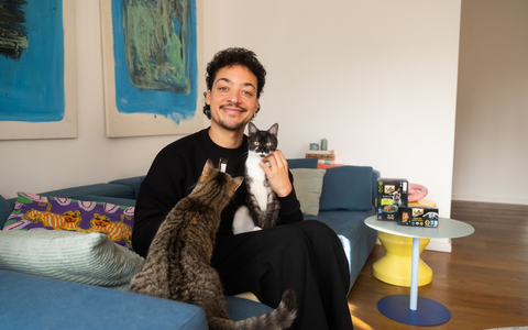 Seine härtesten Kritiker haben Schnurrhaare: Aurel Mertz über die Beziehung zu seinen geliebten Goblins - Foto: presseportal.de