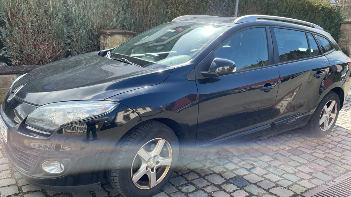 POL-PIKUS: Geparktes Auto gestreift - Foto: presseportal.de