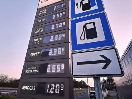 Tankstelle (Archiv) - Foto: via dts Nachrichtenagentur