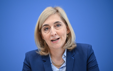 Gesundheitsministerin Warken will schnell eine Gesundheitsreform auf den Weg bringen. - Foto: Britta Pedersen/dpa