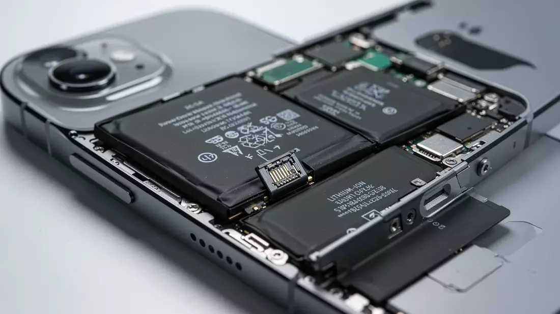 Apple: Batterieprobleme bei iPhones und neue Lösungen - Bild: über boerse-global.de