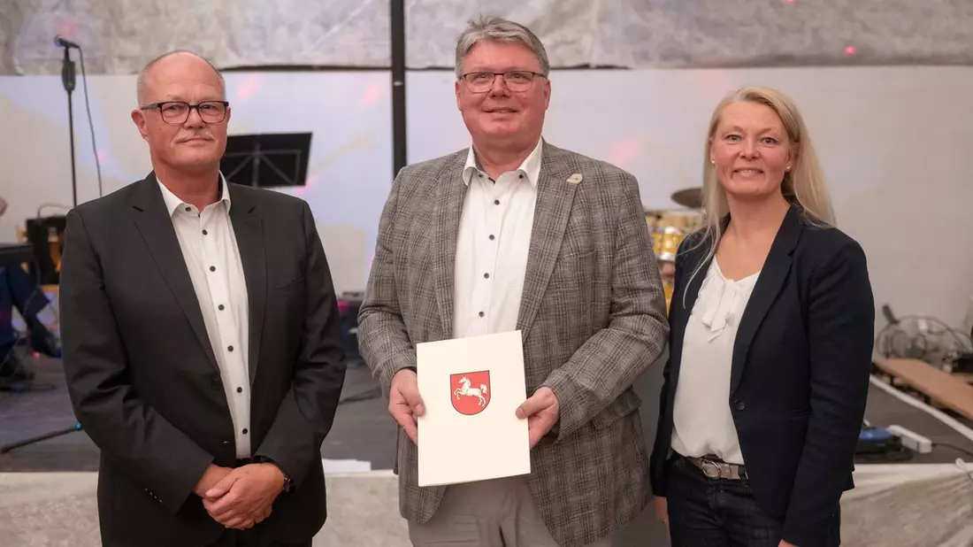 POL-GOE: Abschied nach 43 Jahren in der Polizei: Mathias Schröder, Vizepräsident der Polizeidirektion Göttingen, in den Ruhestand verabschiedet - Bild: presseportal.de