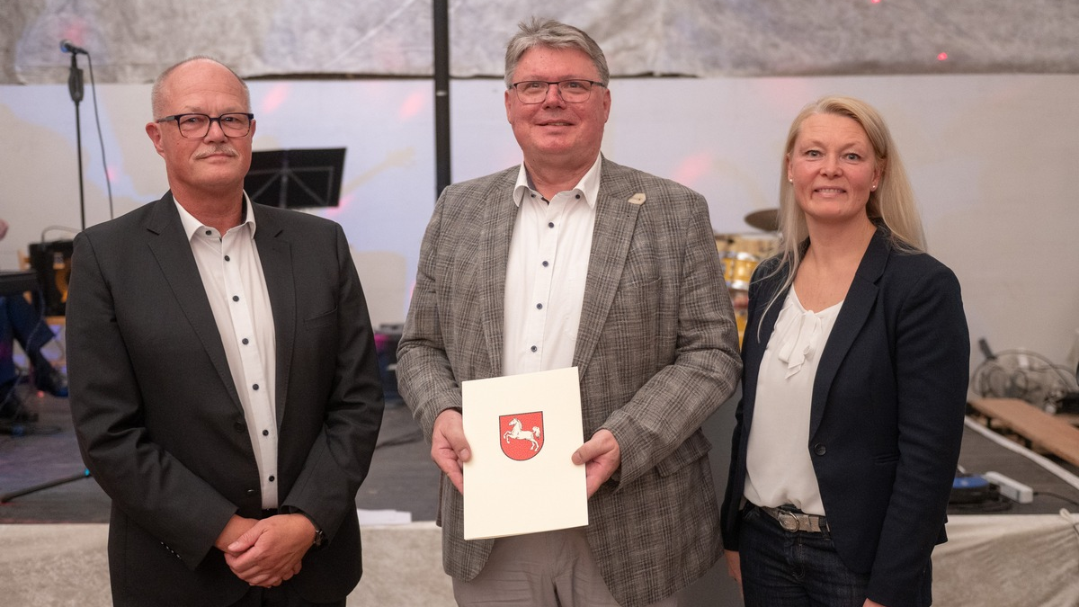 POL-GOE: Abschied nach 43 Jahren in der Polizei: Mathias Schröder, Vizepräsident der Polizeidirektion Göttingen, in den Ruhestand verabschiedet - Foto: presseportal.de