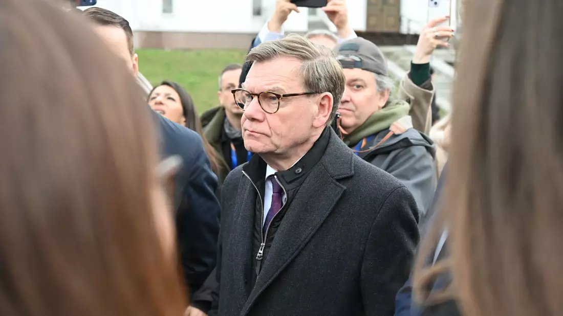 Auch der deutsche Außenminister Johann Wadephul ist in die Ukraine gereist. - Bild: Ansgar Haase/dpa