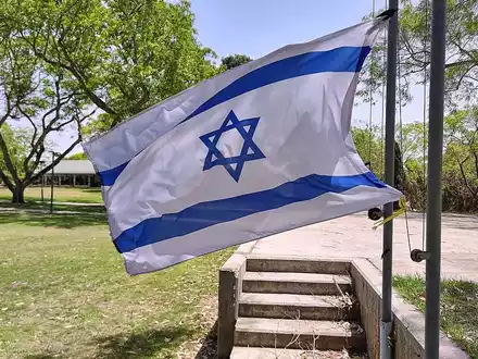Israelische Fahne in einem Kibbuz (Archiv) - Foto: via dts Nachrichtenagentur