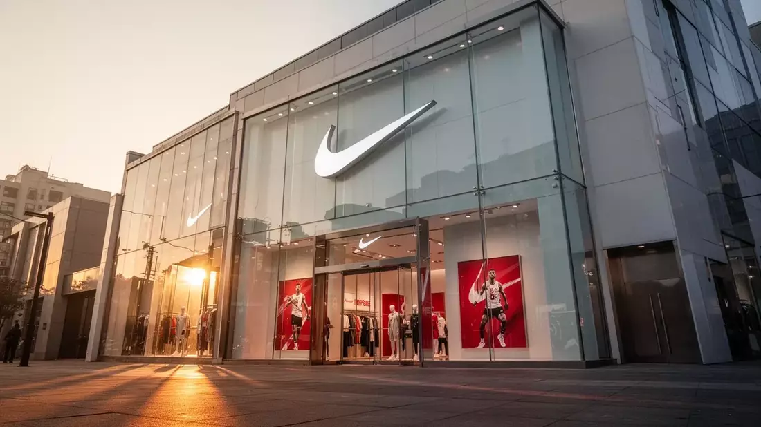 Nike Aktie: Neunjahrestief im Visier - Bild: über boerse-global.de