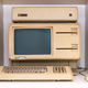 1983: Die Apple Lisa war der erste Rechner von Apple mit einer grafischen Benutzeroberfläche.  - Foto: Sergei Magel/HNF/