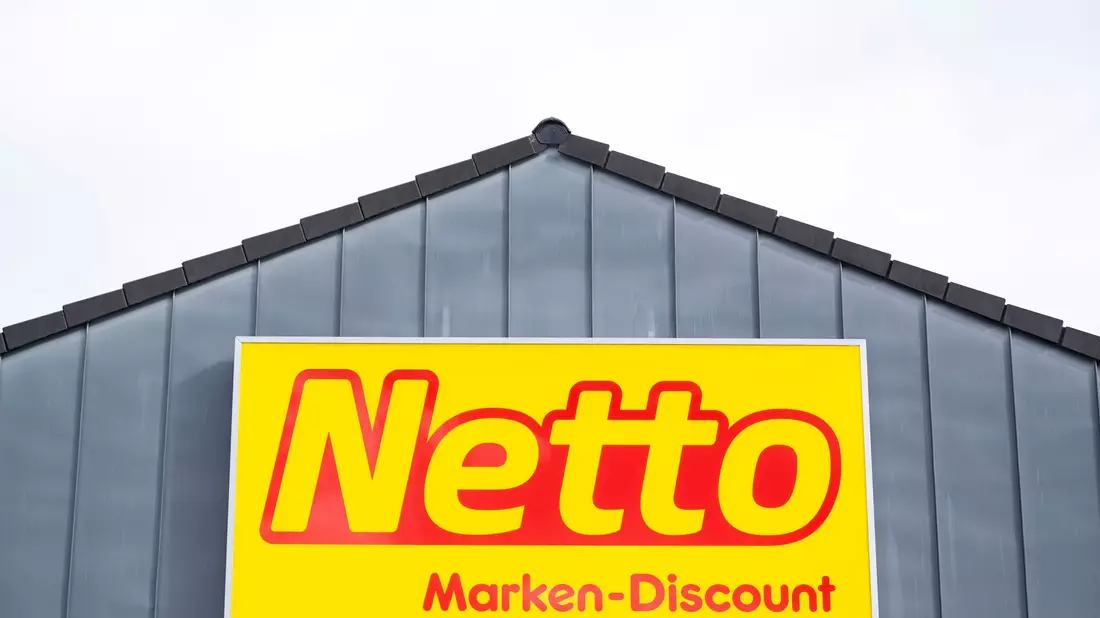 Netto gehört zur Edeka-Gruppe und zählt zu den großen Lebensmittelhändlern in Deutschland. - Bild: Lennart Preiss/dpa