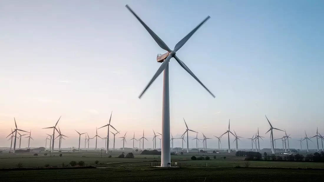 RWE Aktie: Geopolitik treibt Kursziele - Bild: über boerse-global.de