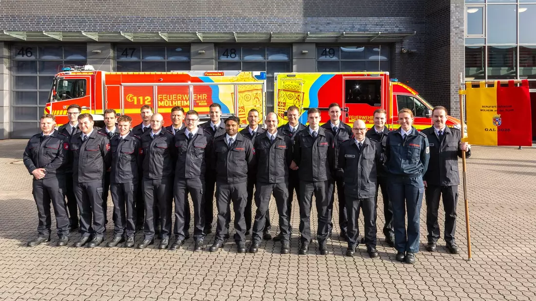 FW-MH: Start zweier Lehrgänge an der Feuerwehr- und Rettungsdienstschule Mülheim an der Ruhr - Bild: presseportal.de