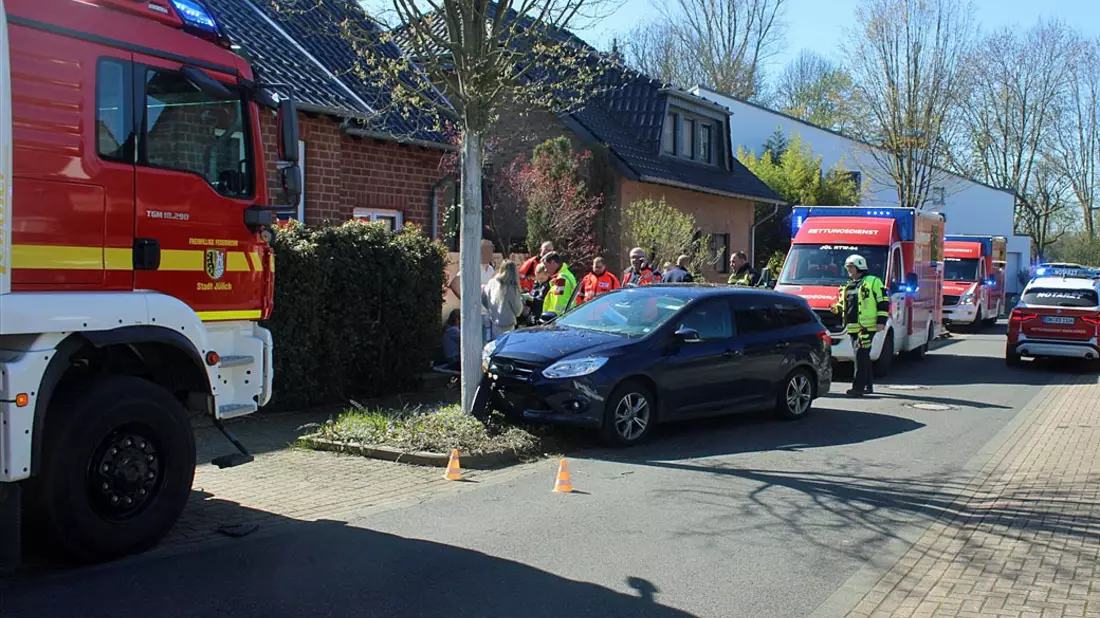 POL-DN: Kind bei Verkehrsunfall leicht verletzt - Bild: presseportal.de