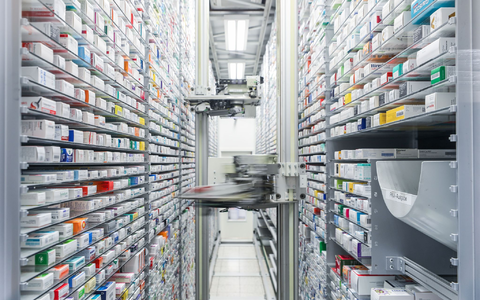 Noch sind die Folgen des Kriegs nicht in den Apotheken angekommen, aber das könnte sich aus Sicht der Pharmabranche ändern. (Archivbild) - Foto: Jan Woitas/dpa-Zentralbild/dpa