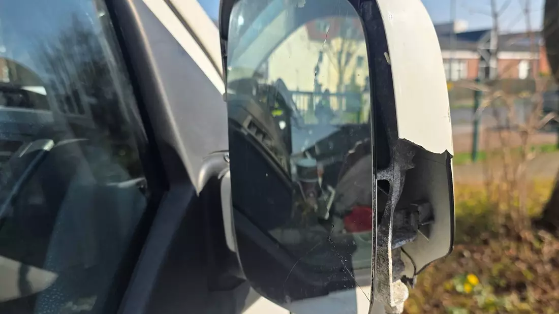 POL-WES: Dinslaken - Polizei zieht Transporter aus dem Verkehr - Bild: presseportal.de