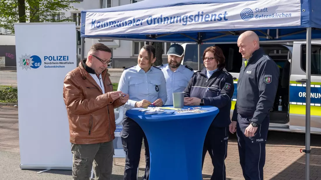 POL-GE: Kommunaler Ordnungsdienst und Polizei verstärkt in Ückendorf präsent - Mehr gemeinsame Streifen und Sprechstunden - Bild: presseportal.de