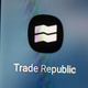 Der Online-Broker Trade Republic arbeitet rein App-basiert, hat aber die Bankenbranche schon aufgeschreckt. (Symbolfoto) - Foto: Fabian Sommer/dpa