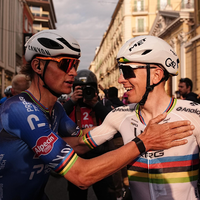 Mathieu van der Poel und Tadej Poga?ar: Wer gratuliert am Sonntag wem? (Archivbild) - Foto: Marco Alpozzi/LaPresse/AP/dpa