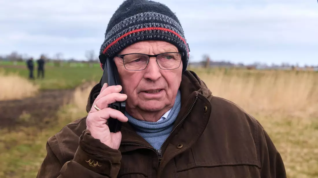 Mecklenburg-Vorpommerns Umweltminister Till Backhaus (SPD) verurteilt die Anfeindungen gegen Hilfskräfte. - Bild: Marcus Golejewski/dpa