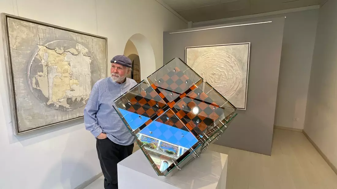 Bekannter deutscher Maler Bernd Caspar Dietrich noch bis zum 11. April am Piazzale Loreto in der iKonica Art Gallery, Mailand / Dancing with sand, Ausstellungsdauer: 30. März bis 11. April 2026 - Bild: presseportal.de