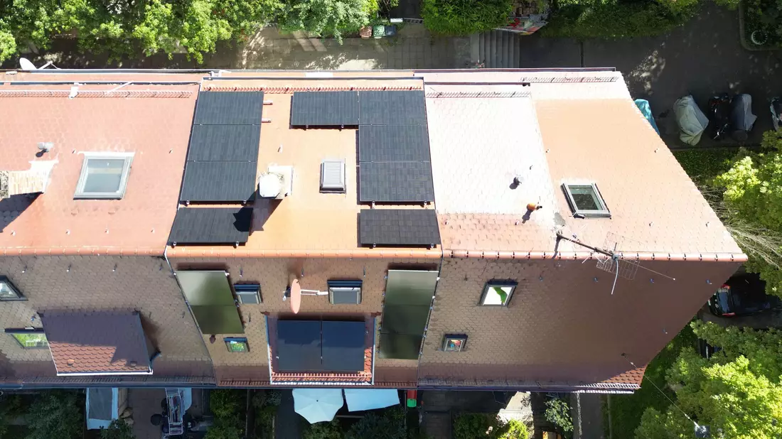 Solarbranche: Ausbau Erneuerbarer Energien ist Bürgerwille - Bild: Bernd Weißbrod/dpa