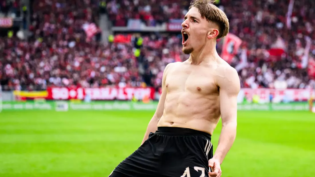 Siegtorschütze für die Münchner: Youngster Lennart Karl. - Bild: Tom Weller/dpa