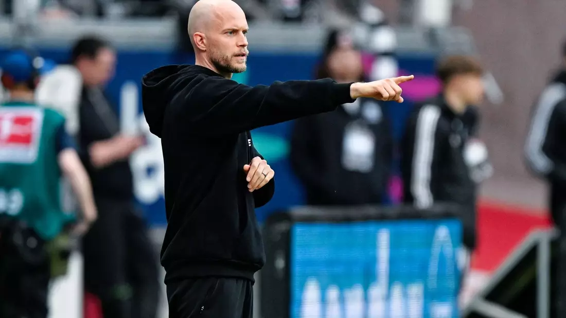 Kölns René Wagner gab sein Bundesliga-Debüt als Chefcoach. - Bild: Uwe Anspach/dpa