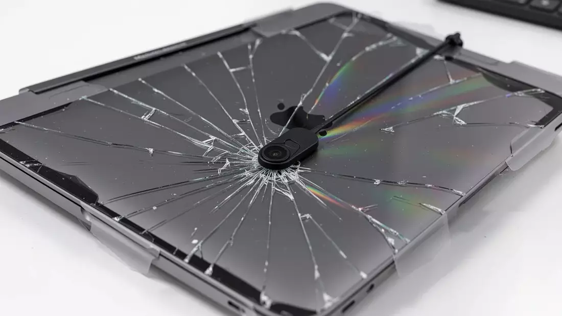 Apple warnt MacBook-Nutzer vor gefährlichen Kamera-Abdeckungen - Bild: über boerse-global.de