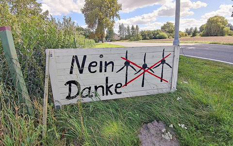 Protest gegen neue Windräder (Archiv) - Foto: via dts Nachrichtenagentur