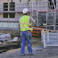 Bauarbeiter auf einer Baustelle (Archiv) - Foto: via dts Nachrichtenagentur