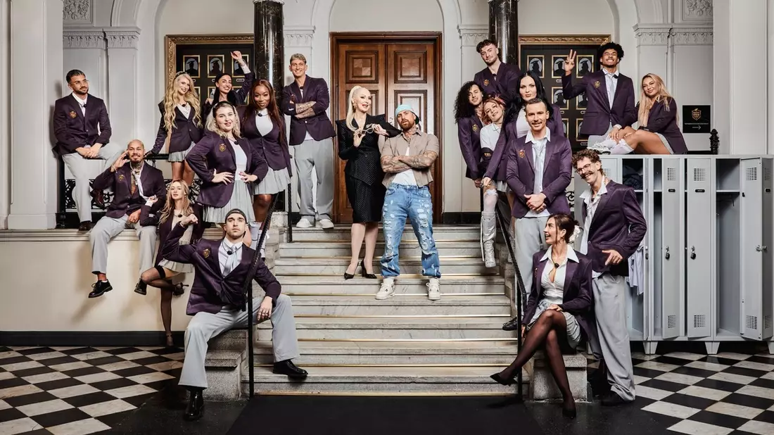 Désirée Nick Gigi Birofio Kenan Muslimovic James Wesley Jennings Emily Helen Polch Jamie-Lee- Lola Melissa Alicja Hofman Faith-Mercedes Walek Lukas Leila Bodi Darius Hackel Berkan Doering Bennj Ferdinand Hacker Lilli Lenssen Jessica Zemer Florian Rateuke Jennifer Mees Christopher Kolodziej Jermaine-Price Kieke Vanessa Wogatzki Die Realitystar Academy - Bild: Joyn/Marc Rehbeck, presseportal.de