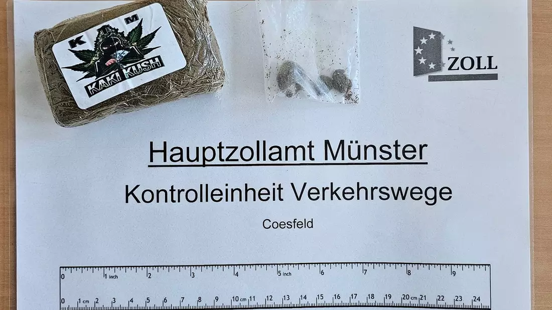 HZA-MS: Zoll erwischt Seniorin in Gronau beim Drogenschmuggel / 66-jährige Berlinerin mit Haschisch im Zug unterwegs - Bild: presseportal.de