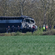 Ein TGV ist in Nordfrankreich mit einem Lastzug zusammengestoßen und entgleist. - Foto: Sameer Al-Doumy/AFP/dpa