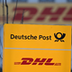 Der Bonner Logistikkonzern heißt inzwischen DHL, im Inland tritt er als Deutsche Post auf. - Foto: Bernd Weißbrod/dpa