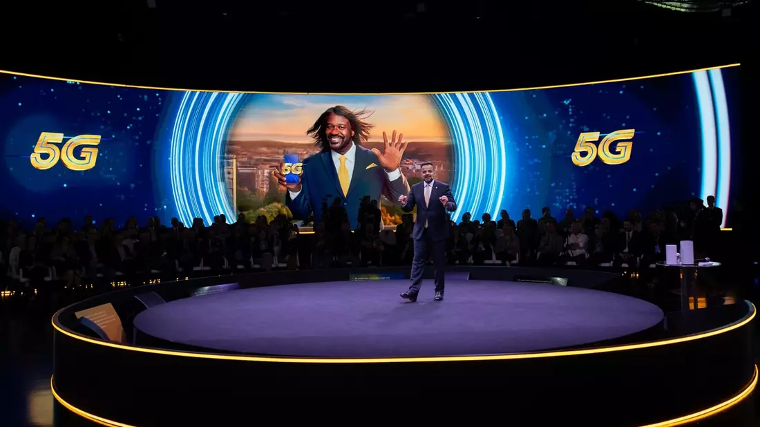 Turkcell startet mit Shaquille O'Neal in die 5G-Ära - Bild: presseportal.de