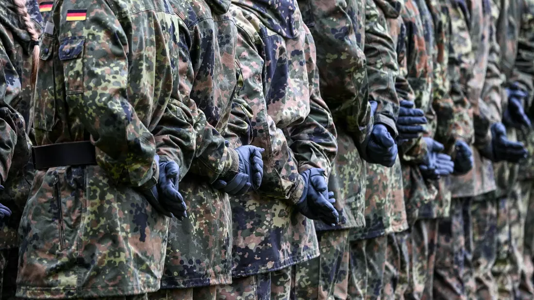 Der neue Wehrdienst ist freiwillig. (Archivbild) - Bild: Jens Kalaene/dpa