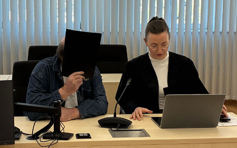 Über Jahre soll der Angeklagte unter anderem seine Stieftochter sexuell missbraucht haben.  - Foto: Marie Frech/dpa