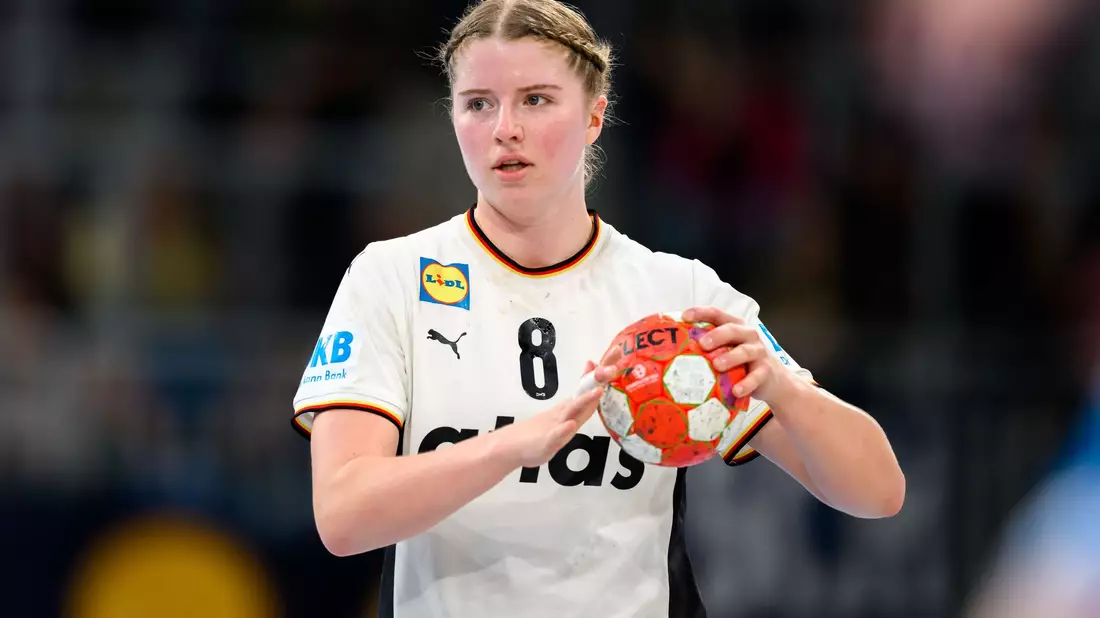 Nina Engel war beim Sieg gegen Nordmazedonien eine wichtige Stütze (Archivbild). - Bild: Marco Wolf/dpa