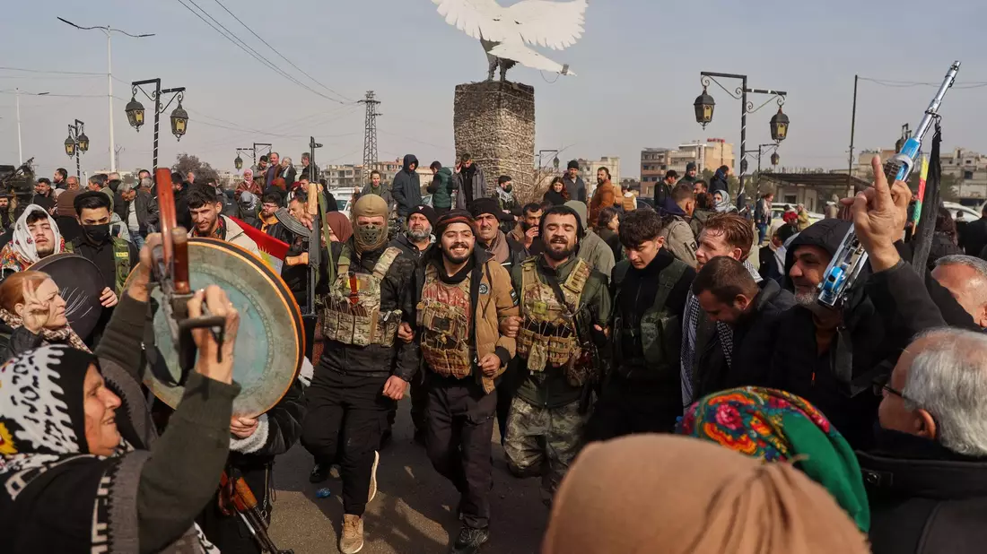 Wie viel Autonomie für bestimmte Regionen und Volksgruppen? Das wird in Syrien kontrovers diskutiert. (Archivfoto) - Bild: Baderkhan Ahmad/AP/dpa