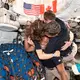 In der Nacht zum Samstag (MESZ) sollen die vier Astronauten wieder auf der Erde landen.  - Bild: Uncredited/NASA/AP/dpa