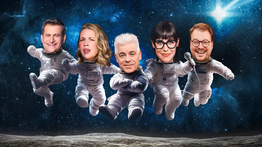 Neuer Stern im BR Comedy-Versum: Comedy auf Bestellung liefert Stand-up-Comedy frei Haus: Start am 17.4. / Außerdem neue Folgen von Lucky Punch und Nachsitzen ab 16.4. - Bild: presseportal.de