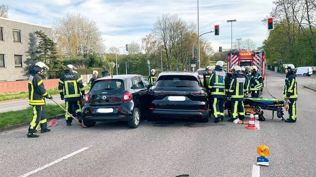 FW-BO: Verkehrsunfall auf der Berliner Straße in Wattenscheid am Mittwochabend - Bild: presseportal.de