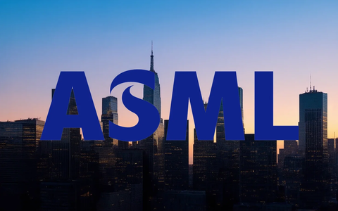 ASML: La Sombra de Washington y el Motor de la IA Convergen Antes de los Resultados - Foto: über boerse-global.de