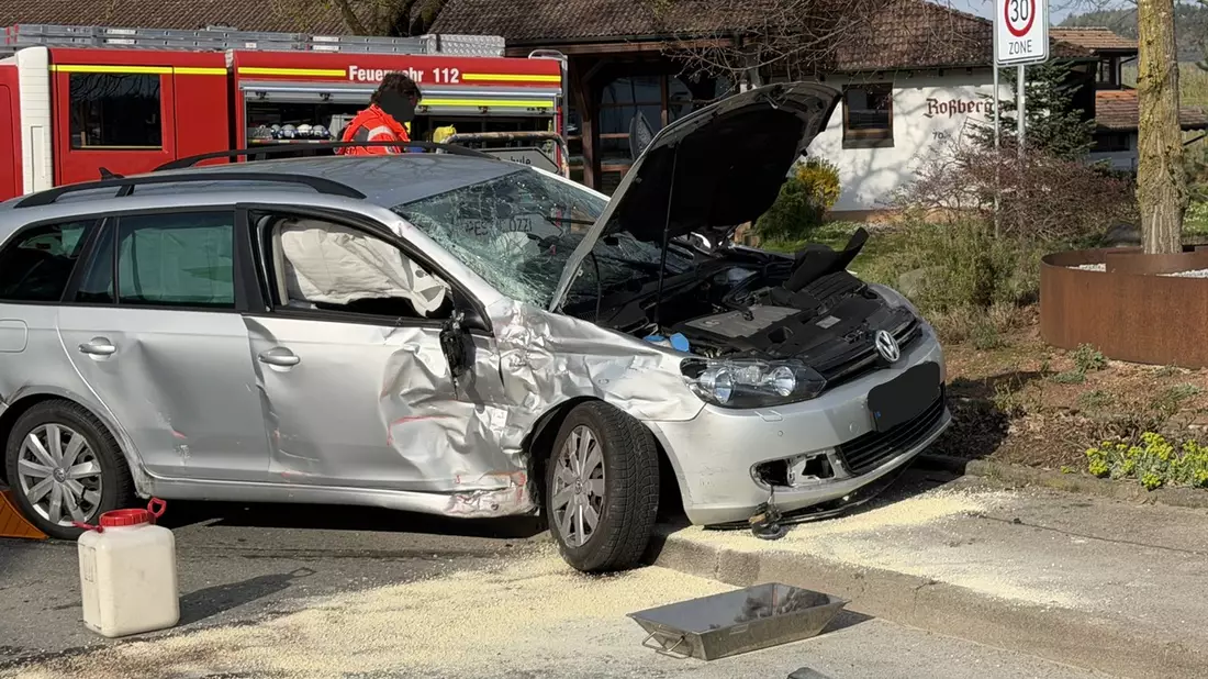 FW Stockach: Verkehrsunfall - Bild: presseportal.de