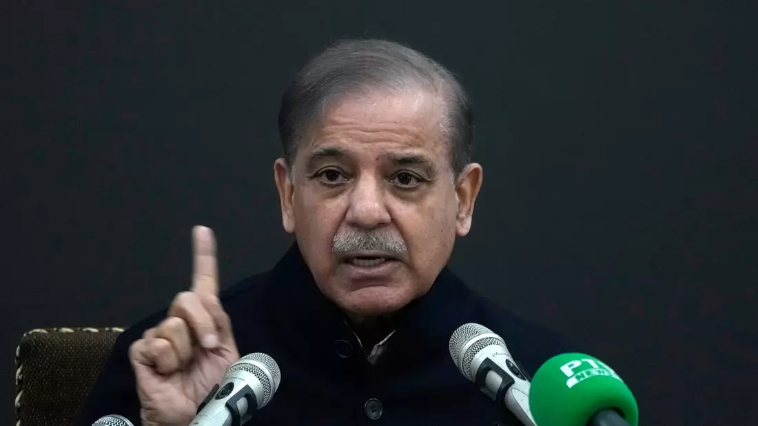 Pakistans Premier Shehbaz Sharif ist ein Vermittler in den Gesprächen zur Beilegung des Iran-Konflikts. (Archivbild) - Bild: K.M. Chaudary/AP/dpa