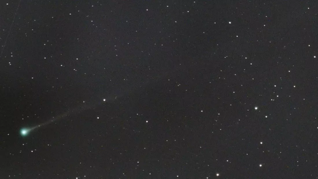 Dieser Komet mit dem Namen «C/2025 R3 (PANSTARRS)» soll sich deutschlandweit in den frühen Morgenstunden bei klarer Sicht beobachten lassen. - Bild: Uwe Pilz/Vereinigung der Sternfreunde/dpa