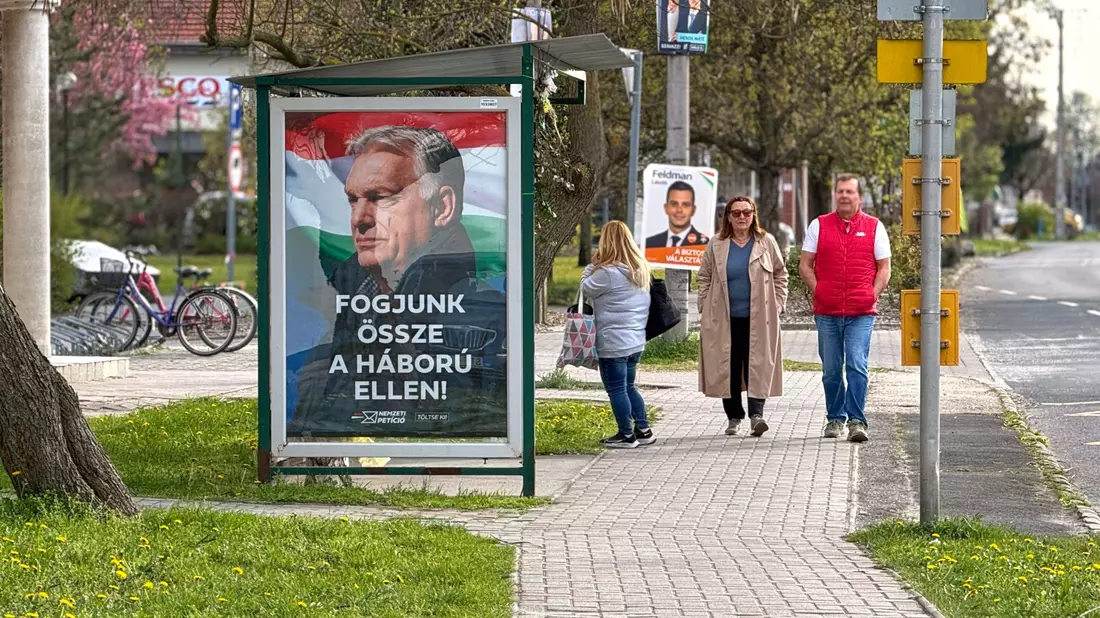 Zwei Tage vor der Parlamentswahl in Ungarn unterstellt Regierungschef Orban der Opposition Umsturzpläne. (Archivbild) - Bild: Eldar Emric/AP/dpa