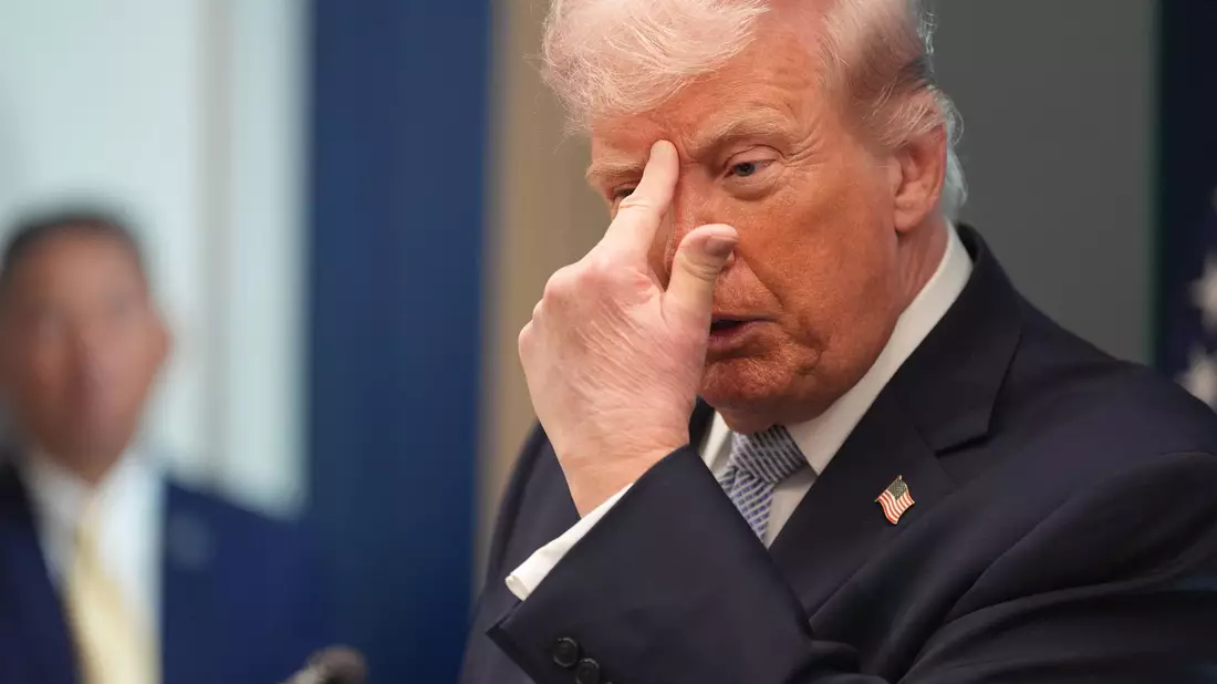 US-Präsident Donald Trump macht dem Iran Vorwürfe: Das Land mache «sehr schlechte Arbeit» im Umgang mit der Straße von Hormus. (Archivbild) - Bild: Alex Brandon/AP/dpa
