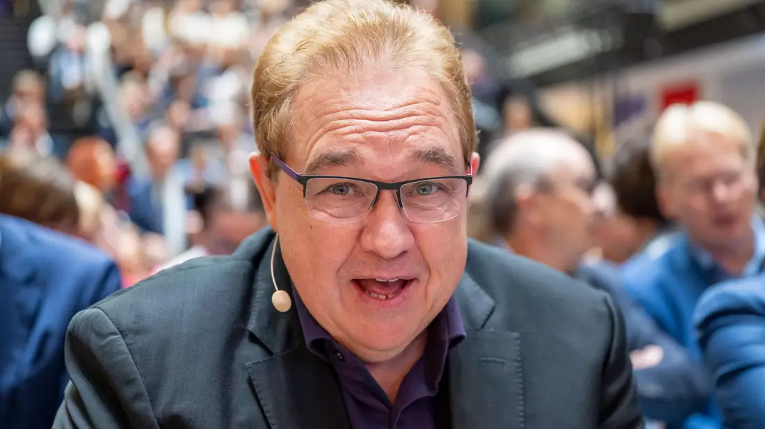 «Der Einfluss von Politik oder Kirche auf die Medien war in den 70er- und 80er-Jahren wesentlich stärker – und das ganz offen», sagt Kalkofe. (Archivbild) - Bild: Peter Kneffel/dpa